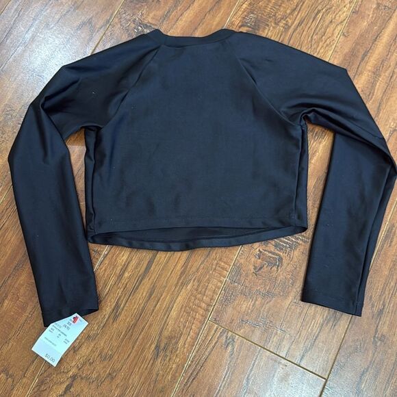 NWT Cat & Jack XS (4/5) Girl’s Tropic Sunset Rash Guard Tropical Cropped Top - Picture 3 of 4